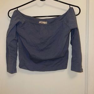 Hollis we gray off the shoulder crop top